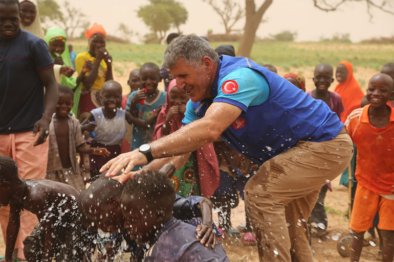 DİTİB, Afrika’da 25 bin kişiye umut oldu