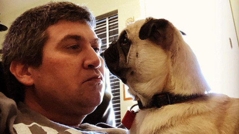 Türkiyede bir dönem izlenme rekorları kırıyordu... Ünlü dizi Alfin çocuk yıldızı ve köpeğinin sır ölümü
