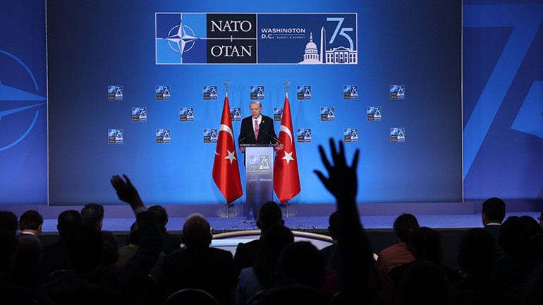 Son dakika... Cumhurbaşkanı Erdoğandan Batıya net terör mesajı: PKK ile ilişki kabul edilemez