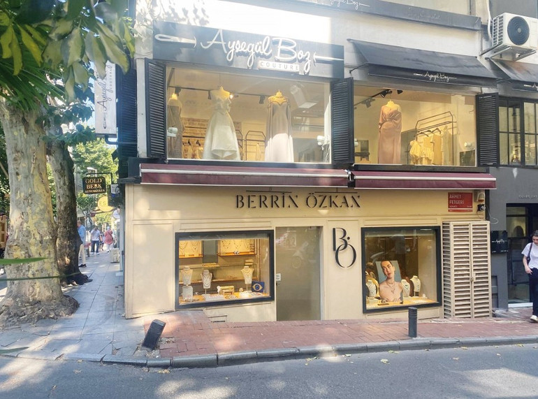 Nişantaşı’nın simgesi  ‘Alaaddin’in Dükkânı’ kapandı