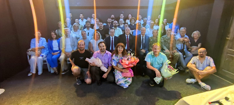 Kosova’nın ilk özel sahnesi açıldı