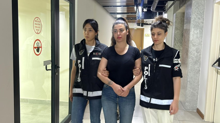 Emniyette güldü adliyede ağladı