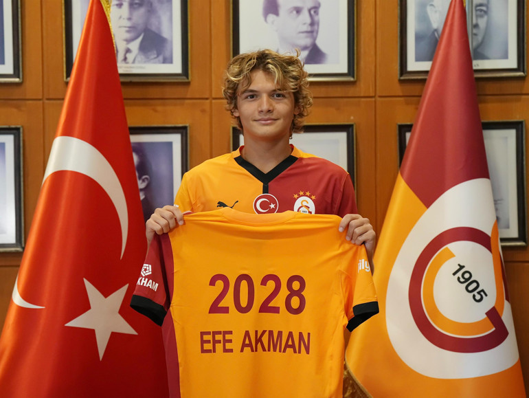 Galatasarayda Efe Akman imzayı attı
