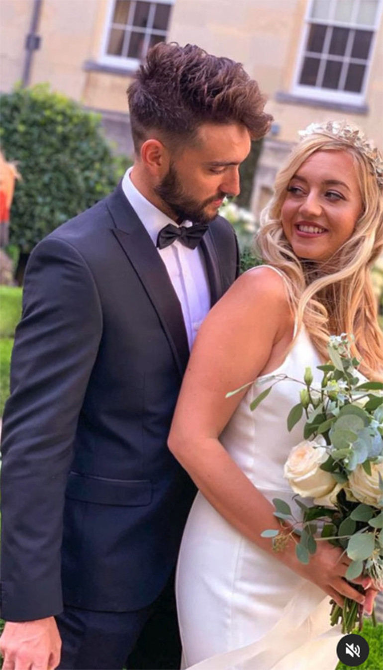 Karı- koca kavgası yapacak vakitleri bile olmadı... Genç yaşta ölen ünlü müzisyenin eşi hala ağlıyor... Kaderimiz böyleymiş.... Bilemedik