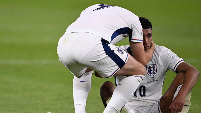 EURO 2024ün finali rekorlara sahne oldu Lamine Yamal henüz 17 yaşında dünyayı salladı | İspanyaya İngiltere karşısında şampiyonluğu 90. dakikadaki o pozisyon getirdi...