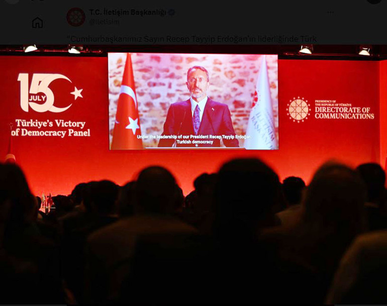 Londra’da ‘15 Temmuz Türkiye’nin Demokrasi Zaferi’ paneli