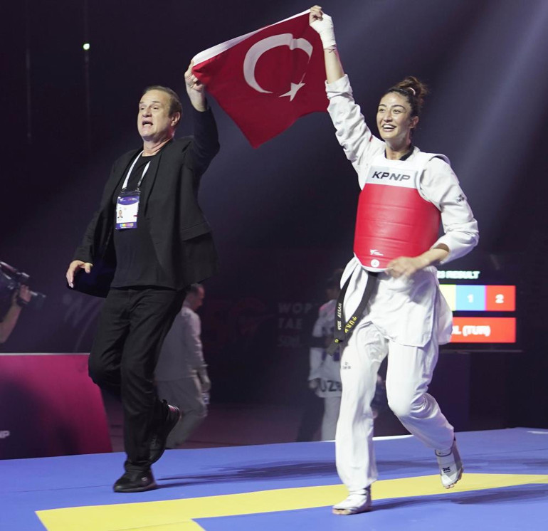 Nafia Kuş Aydın: Tek eksik madalyamı Pariste almak istiyorum