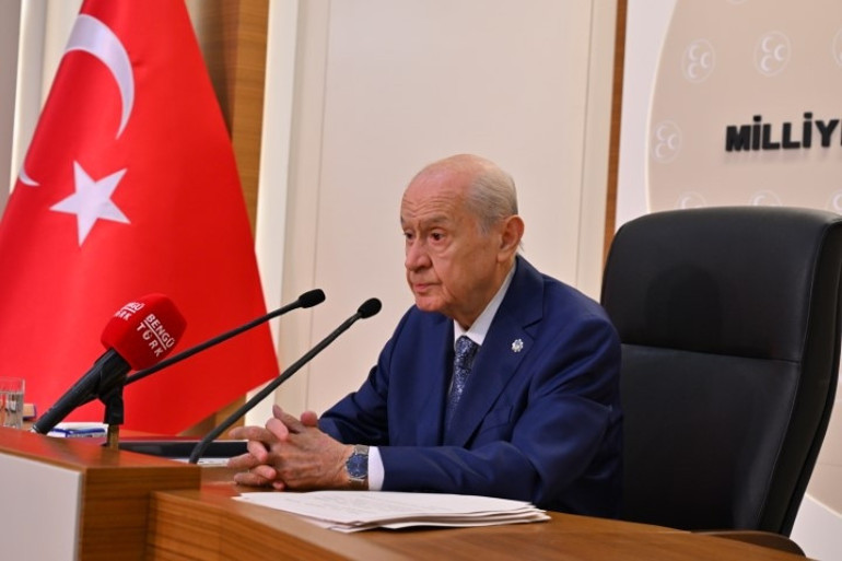 MHP lideri Devlet Bahçeliden Dendiasa tepki: Açıklamaları küstahlık, hezeyan içindedir