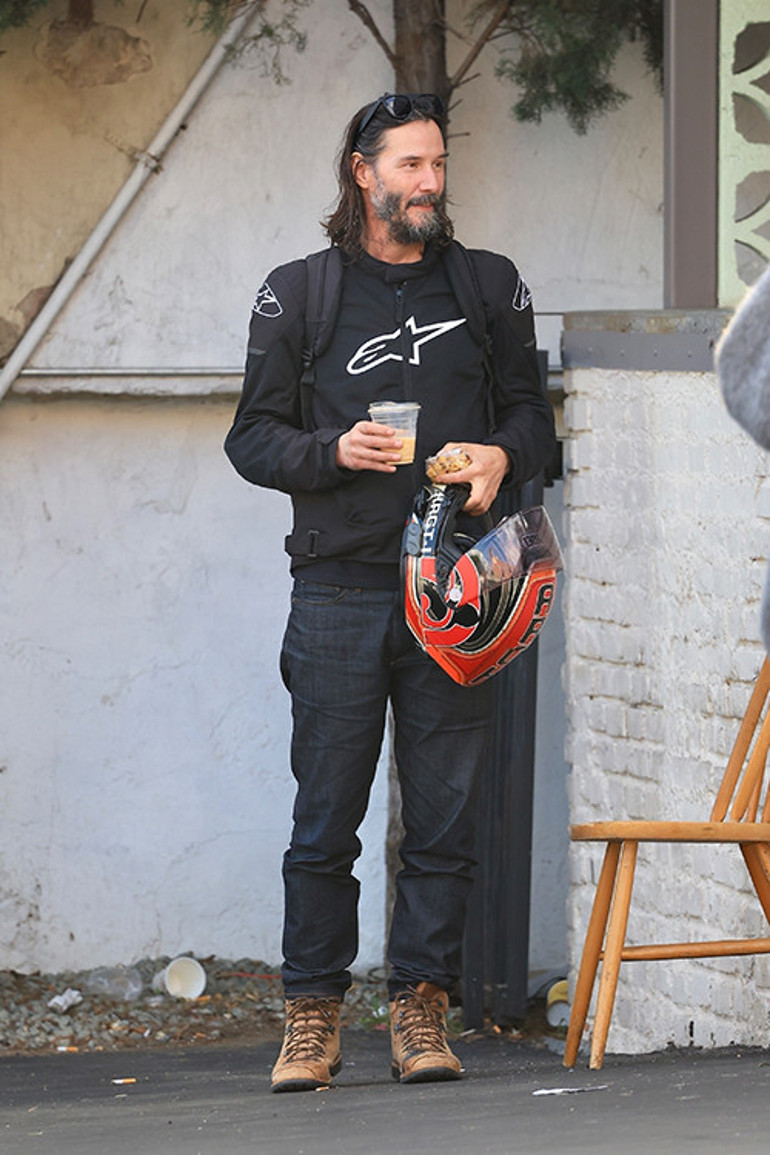 Ne kadar acı varsa hepsini yaşadı... Ünlü oyuncu ilk kez kalbini açtı: Sürekli ölümü düşünüyorum