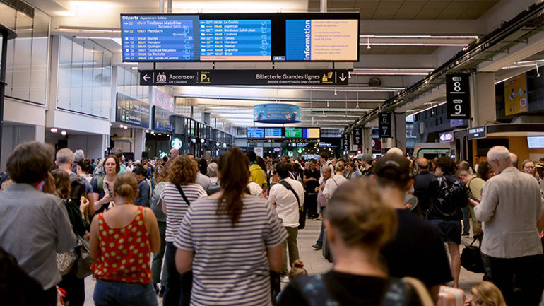 Son dakika... Olimpiyat Oyunlarının açılışına saatler kala Fransada hızlı trenlere sabotaj