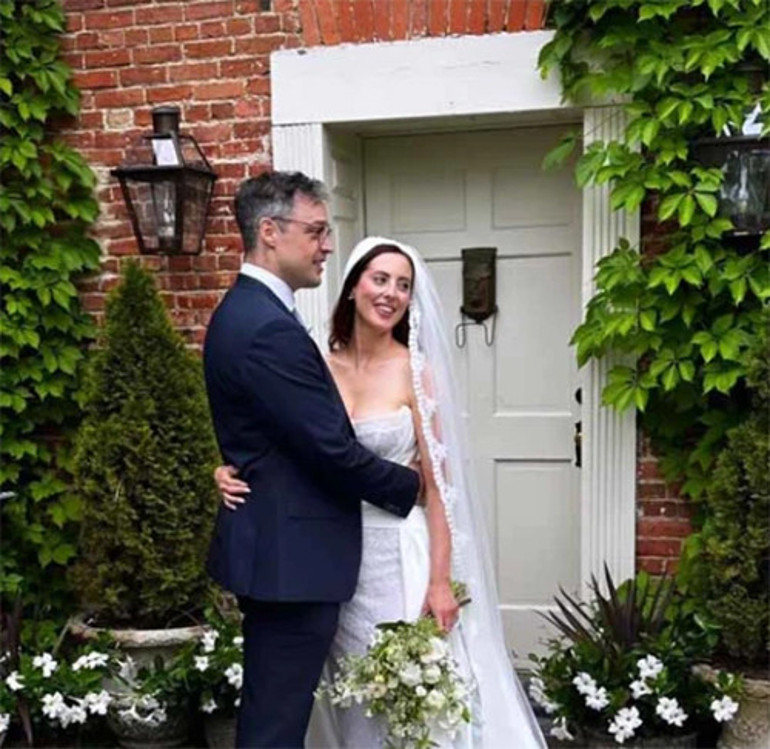 Ünlü oyuncunun kızı geçen sevdiğiyle bir yuva kurmuştu: Evliliğimin ilk günlerini ağlayarak geçirdim