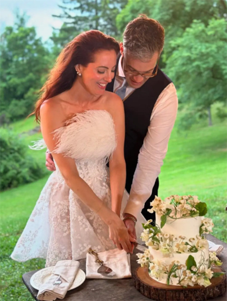 Ünlü oyuncunun kızı geçen sevdiğiyle bir yuva kurmuştu: Evliliğimin ilk günlerini ağlayarak geçirdim