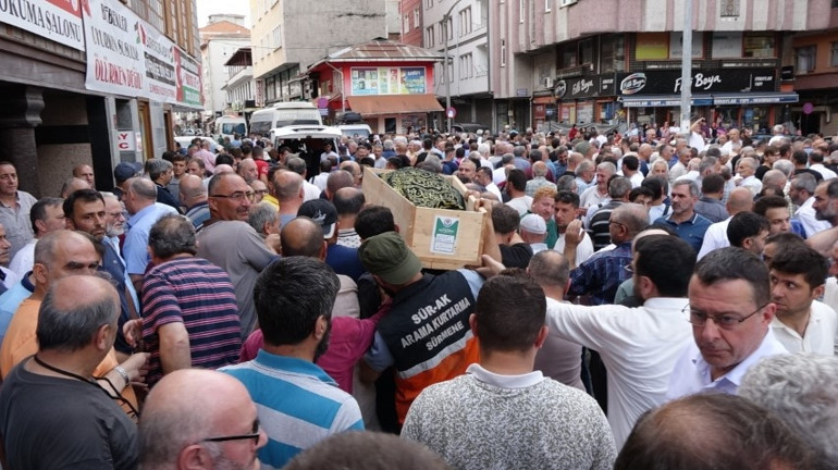 Çocukluk arkadaşının vefatından etkilendi, 188 kişinin hayatını kurtardı... Ölümüyle memleketi sarsıldı