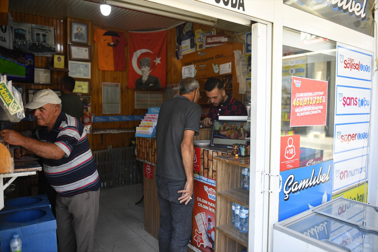 Çılgın Sayısal Loto’da rekor ikramiye Kırşehirde sahibini buldu Talihliyi merak edenler bayiye akın ediyor