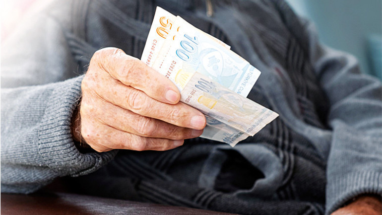 Farklar ne zaman yatacak...12.500 lira emekli aylığında merak edilenler