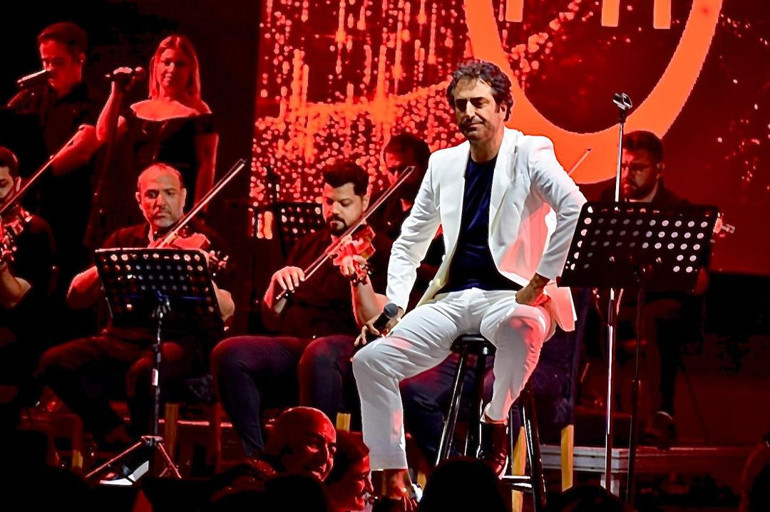 Müziğin ritmi yükseliyor