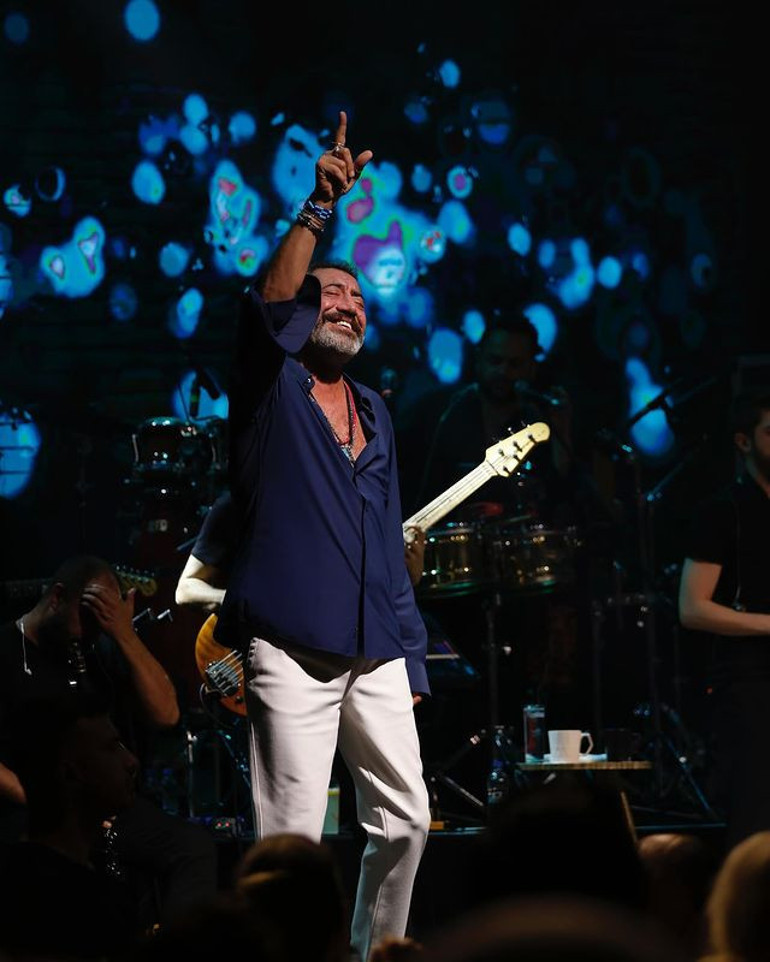 Müziğin ritmi yükseliyor