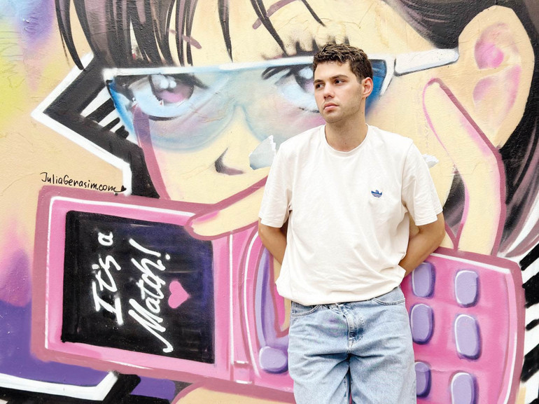 ‘Gecenin 3’ü kendini tavanla bakışırken buluyorsun’