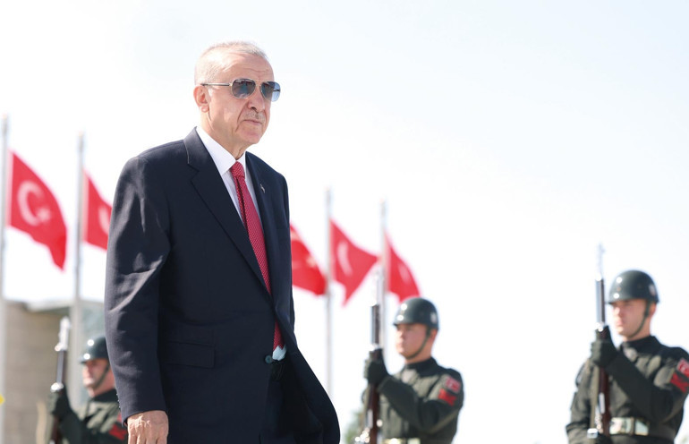 Haniye için gıyabi cenaze namazı