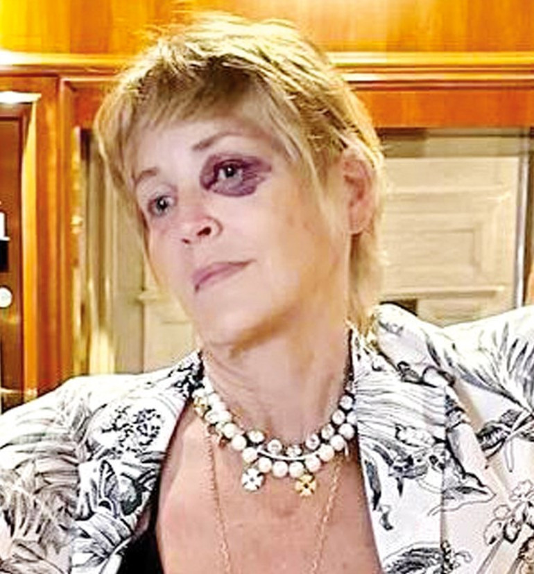 Sharon Stone lüks yatla Bodrum turunda