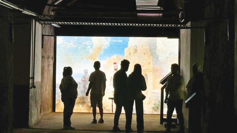 Kapadokya’da mahzenler sanat açtı