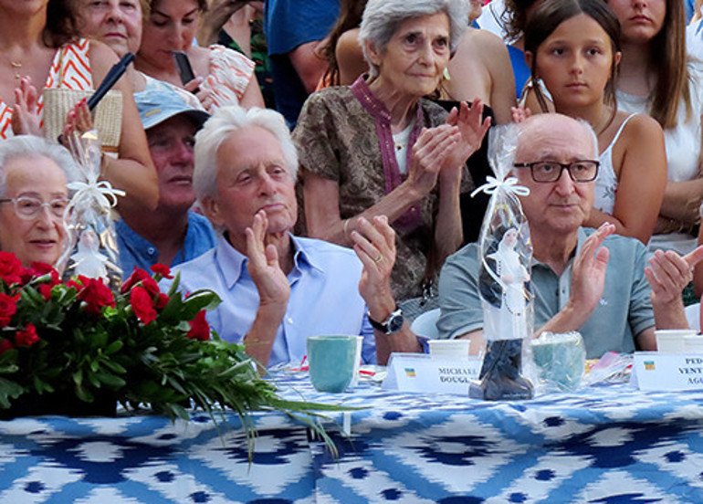 Ünlü oyuncu usul usul ülkesini terk ediyor: Artık yarı emekliyim