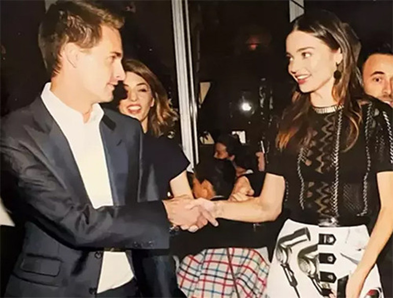 Biz burada çok mutlu olduk... Sıra sizde Eski evleri satıp parasıyla yenisini aldılar