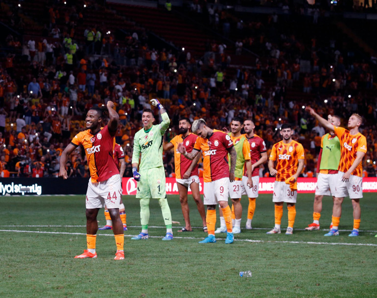 Michy Batshuayi, Fenerbahçede bıraktığı yerden Galatasarayda devam ediyor Yine oyuna girip golünü attı