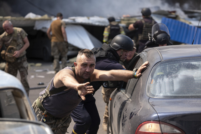Savaşta dengeler değişti… Bu kez Ukrayna Rusya’yı işgal etti Zelenski’den ilk açıklama: Artık bize saldıranların topraklarındayız
