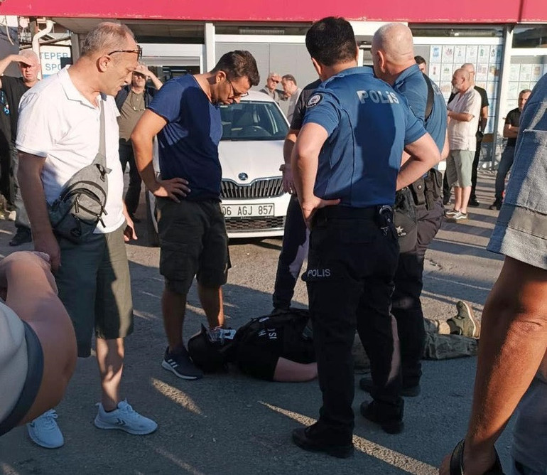 Eskişehirde dehşet anları Bilgisayar oyunundan etkilendi; maske ve çelik yelekle çıktığı sokakta 5 kişiyi bıçakla yaraladı