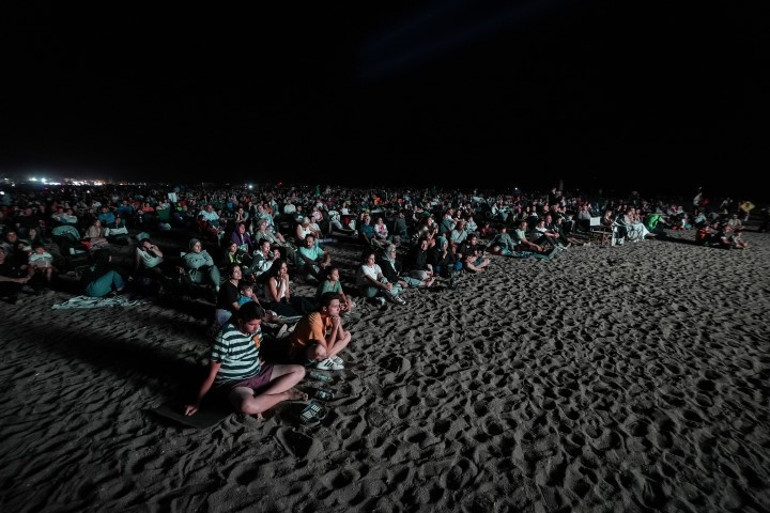 Perseid meteor yağmurunda hayran bırakan fotoğraflar: Bergama, Meke Krater Gölü, Kibyra Antik Kenti...
