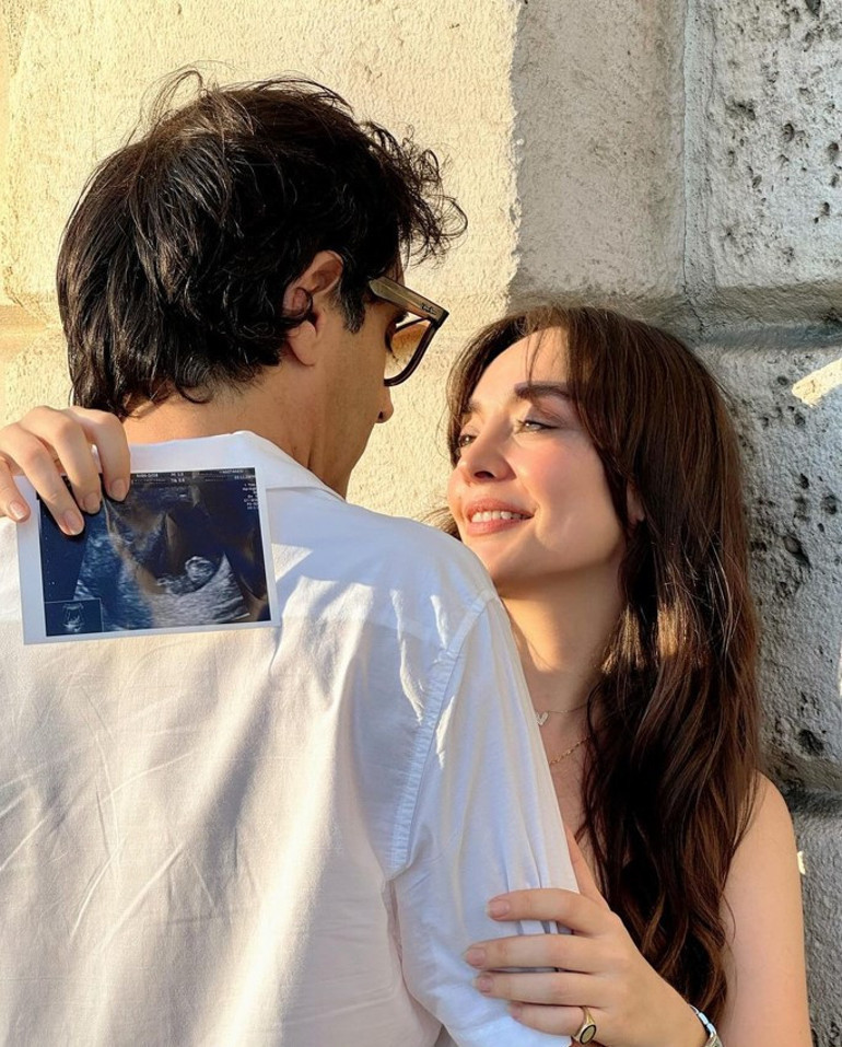 İtalyada evlenmişlerdi...Kaan Yıldırım bebeğinin cinsiyetini paylaştı