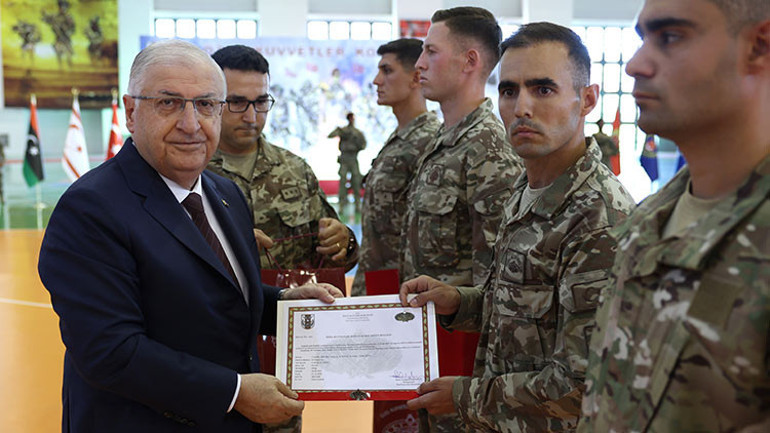 Bakan Güler: Askeri açıdan güçlü olmak zorundayız