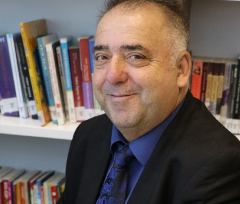 Hababam Sınıfının Bacaksızı Tuncay Akça 60 yaşında hayatını kaybetti