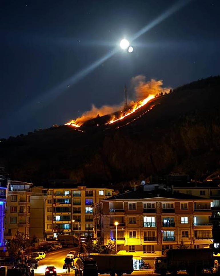 Havai fişeksiz kutlama olamaz mı