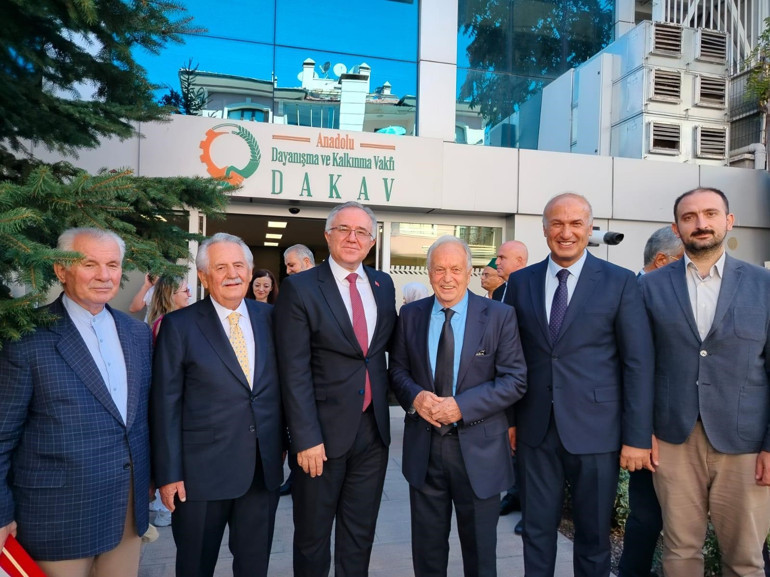 Prof. Dr. Yaşar Bilgin’e ödül