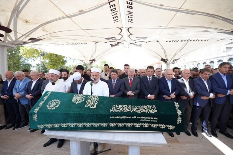 Ümraniye Belediye Başkan Yardımcısı son yolculuğuna uğurlandı