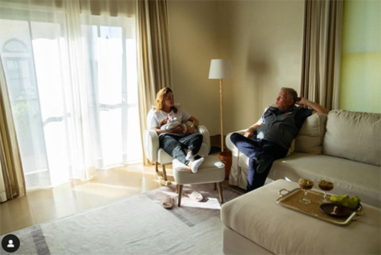 İşe gitmeden önce kızıyla poz verdi: Kıymetlimle en güzel sabah