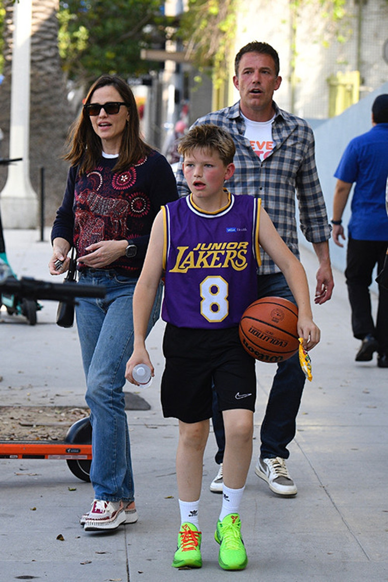 Eski kocaya aşk bakışı: En büyük pişmanlığım boşanmak demişti