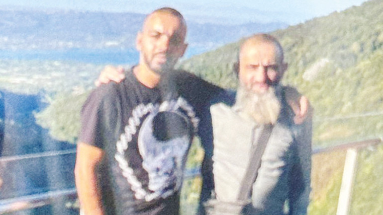 3 suikastçı firar etti