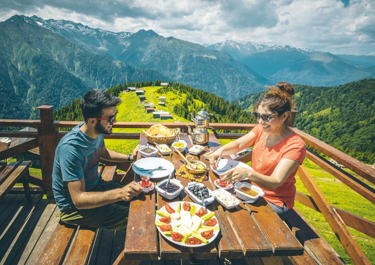 Tatil tercihlerinde ‘kültür’ popülasyonu... Egeye gidemeyen Karadenize koştu