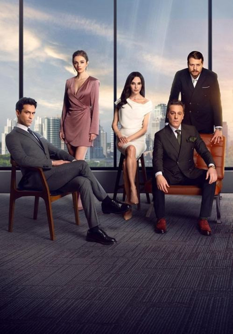 Hande Doğandemir  “Taş Kağıt Makas: Hayatın Oyunu” dizisinde