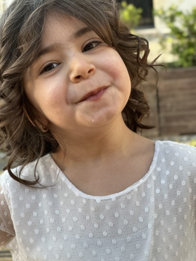 Bahar nezlesi şikayetiyle hastaneye giden küçük kız hayatını kaybetmişti... Otopsinin ön raporu çıktı