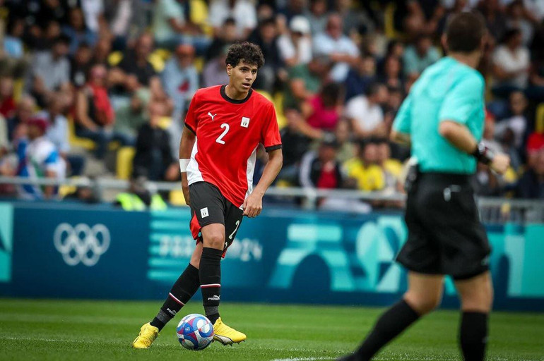 Dirk Kuyt, Fenerbahçeden Omar Fayedi transfer ediyor