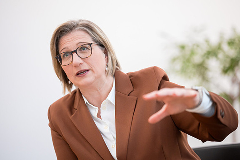 ‘Ukraynalılara Yurttaş Parası ödenmesin’