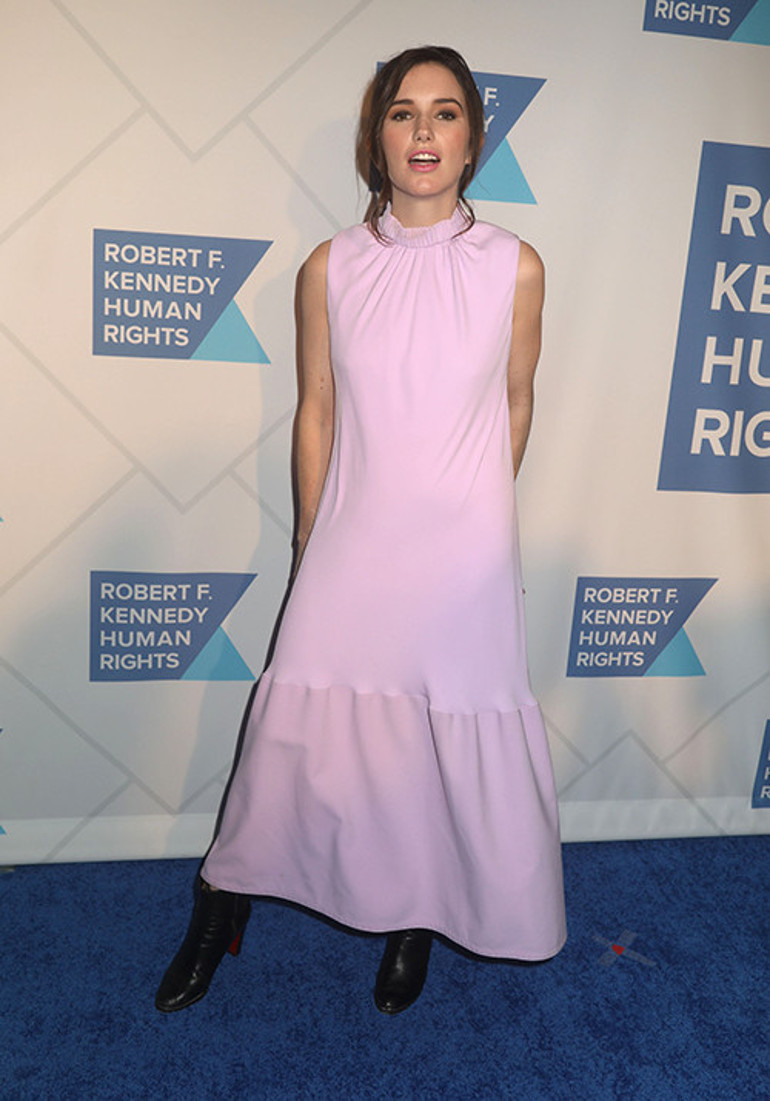 Daha boşanma dilekçesindeki imza bile kurumadı… Ünlü oyuncunun eski ABD başkan adayının kızıyla ‘görüştüğü’ iddia edildi