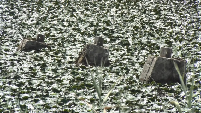 İstanbulda baraj suyu çekilince gün yüzüne çıktı... Olası Alman saldırısına karşı yaptırılmıştı