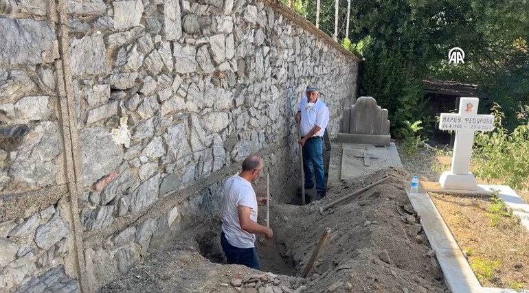 İnanılır gibi değil İstanbulun göbeğinde kaçak define kazısı: 4 kişi yakalandı