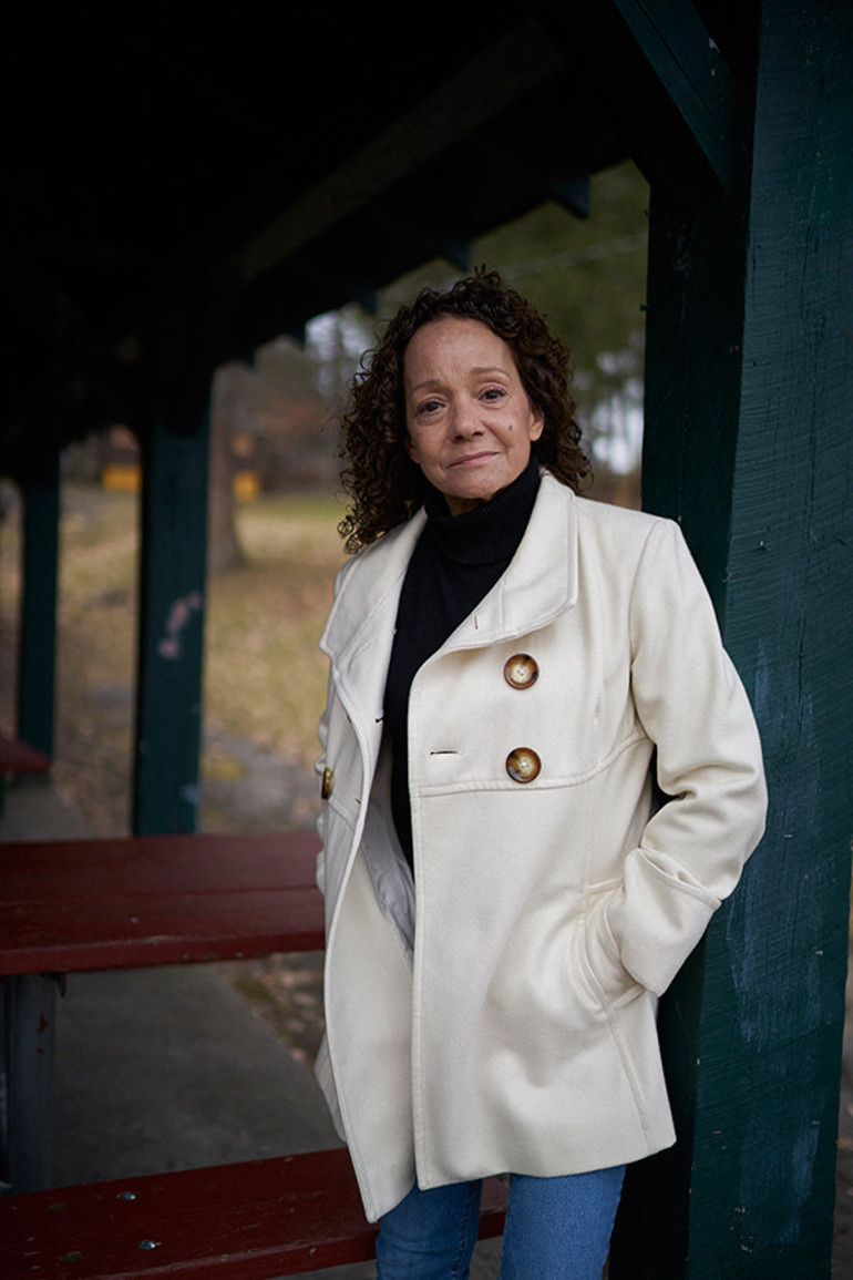 Ünlü şarkıcının büyük acısı… Annesi ve kız kardeşi aynı gün öldü