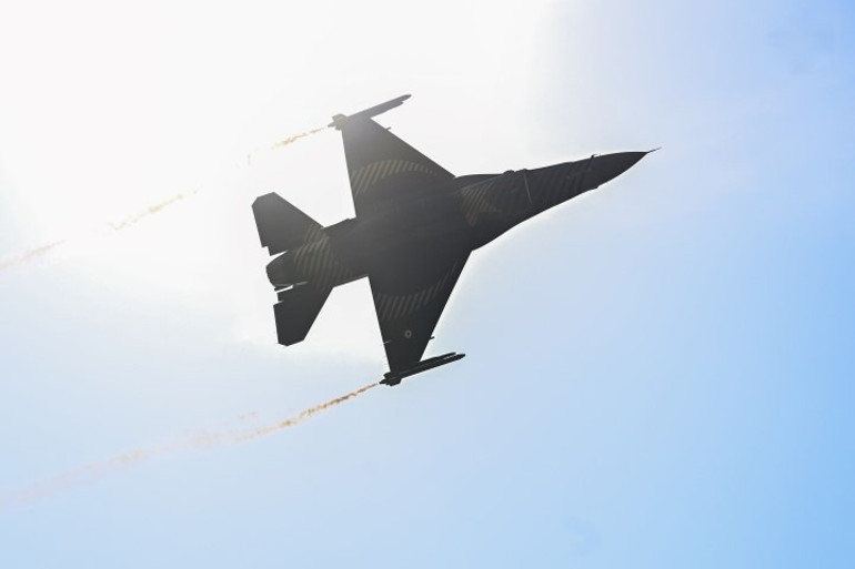 SOLOTÜRK İstanbul semalarında Hayran bırakan anlar